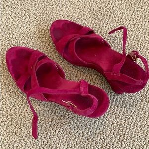 UGG pink suede sandal